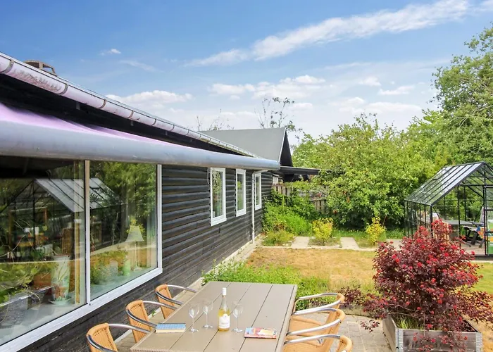 Apartamento Ellanor - 1-4km From The Sea By Interhome *